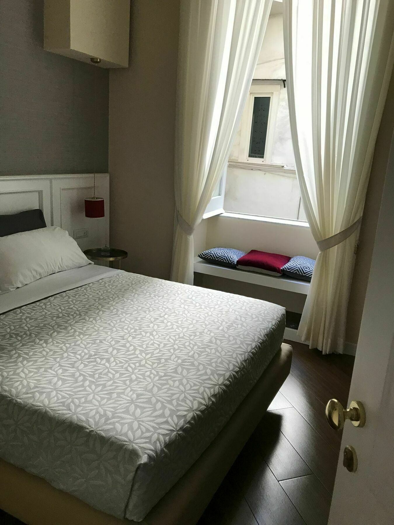 Novanova Napoli Esterno foto